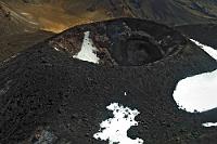Ein starker Raucher...  ...zumindest quartalsweise, ist der Schlot des Ngauruhoe. : tongariro national park, ketetahi, ketetahi hot springs, ngauruhoe, ruapehu, emerald, emerald lakes, north crater, red crater, tongariro crossing